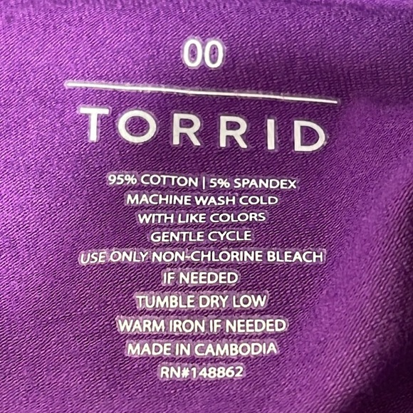 TORRID 5 Inch Signature Waist Bike Short Purple Size M/L NEW - Picture 6 of 9